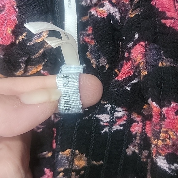 Kimchi Blue (Urban Outfitters) Smocked Floral Midi Dress, Size S, EUC! - Picture 7 of 10